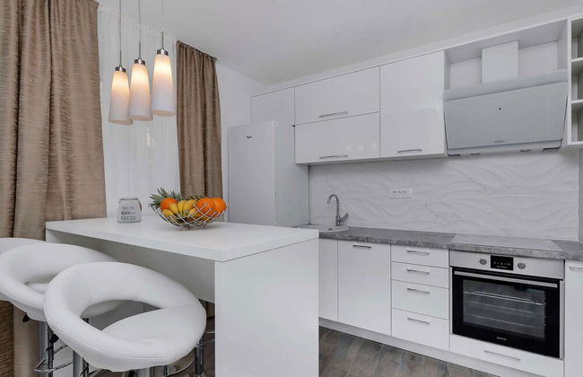 Stunning Villa in Drasnice With Private Pool - Foto 7