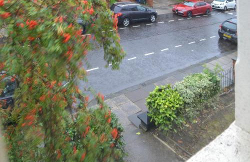 Grosvenor Apartment - Photo 11