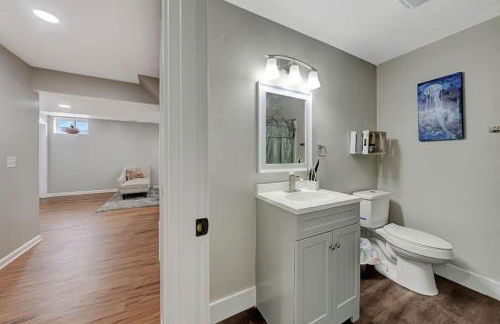 Massive 6 bedroom in a great area - Foto 39