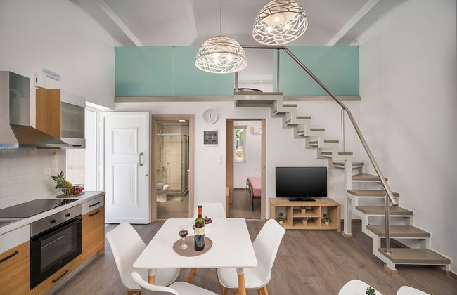 House Sirili - Foto 1