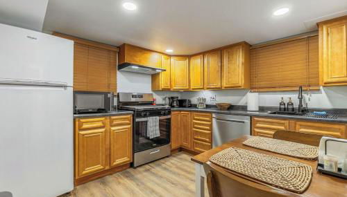 WONDERFUL 1 bedroom apartment in Franklin Park - Photo 5