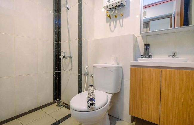 Comfy Design Studio at Grand Kamala Lagoon Apartment - Photo 9