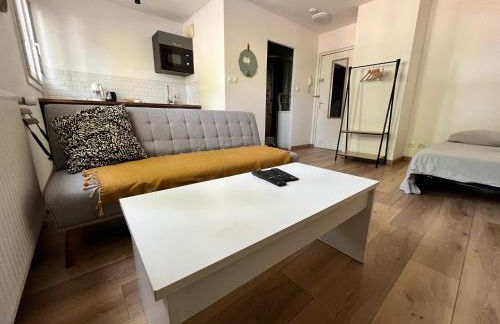 Studio Antigone, wifi, parking, TV, parking - Foto 1