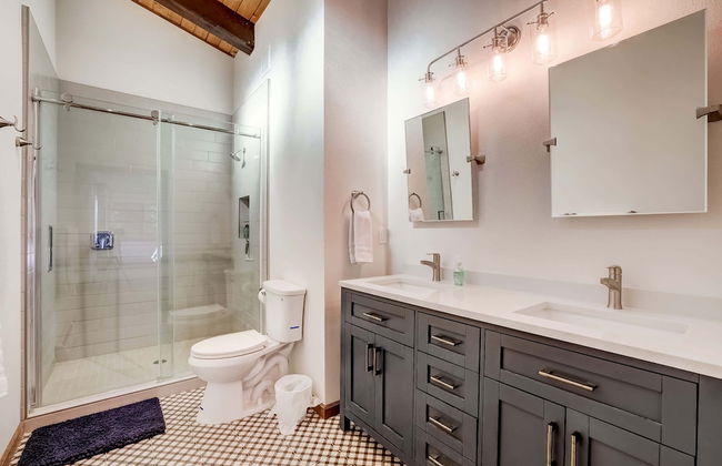 Singing Pines in Marla Bay - Walk to Lake! - Foto 24