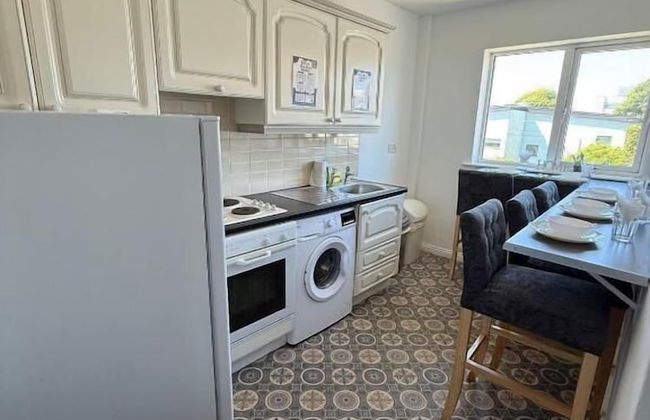 Newcastle Townhouse - Photo 12