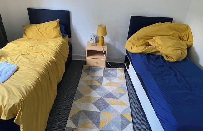 6 Guests - Parking - Patio - Near Coast - Photo 3