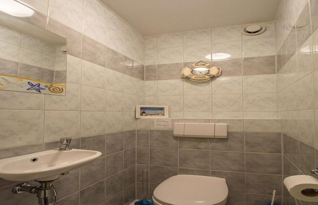 An Apartment That is Attractively Furnished - Foto 80