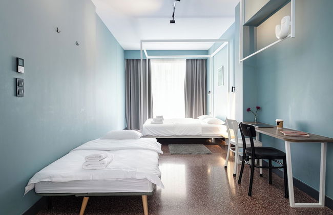 Zeus is Loose Hostel - Photo 38