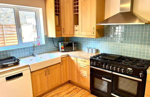 Holiday House Close to Heathrow - Foto 18