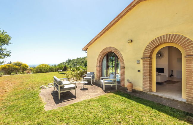 Villa Falco With Terrace and Garden - Cignella Resort Tuscany - Photo 40