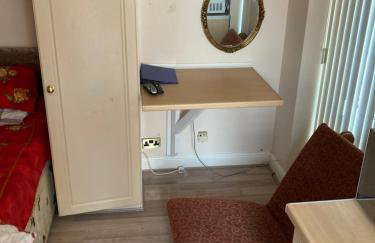 Harman Suites Self-Catering Apartments Free WIFI & Parking - Foto 37