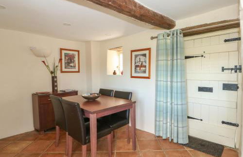 Bumble Bee - Photo 9