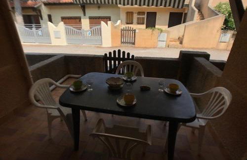 Charmante Villa T3 avec Terrasse, Parking et Proximité Plage - Idéale Familles, 5 Couchages - FR-1-81-472 - Foto 2