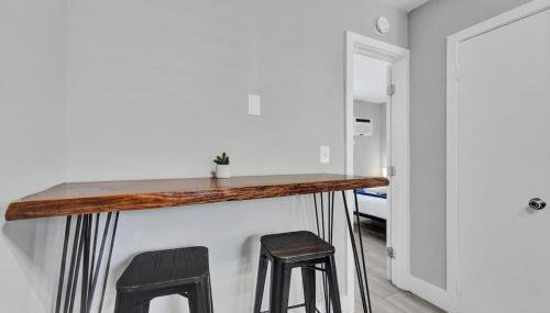 Rustic Retreats Cozy 1BR For 4 Guests Minutes From Las Olas - Foto 3