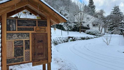 Ferienwohnung am Wald mit Garten & Hot-Tub & Alpakas - Foto 2