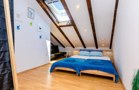 Villa Majkovica - 4 Bedroom Villa with Private Pool & En-Suite Bathrooms & Parking - Photo 47