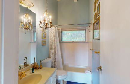 Silver Spring Chalet Spacious 4BR Retreat 1888 - Foto 11