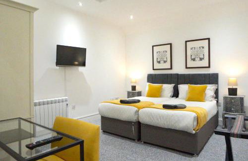 Entire Building - Suite of 3 Premium Apartments - Celebration bookings welcome - Foto 37