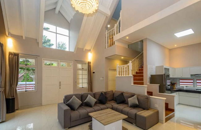 Villa Kota Bunga Puncak 2 Bedroom - Photo 8