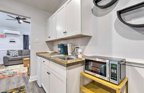 Downtown Ocean Springs Retreat 1 Mi to Beach! - Foto 11