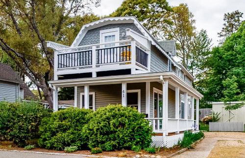 Oak Bluffs Cottage - Foto 27