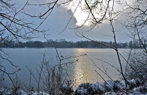 Lakeside Comfort with Balcony - Foto 18