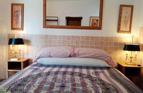 3 Bed Lodge - Sleeps 6 - Pool - Terrace - Parking - Foto 8