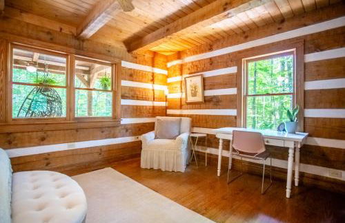 Private Riverfront Cabin, Kayaks, Ping Pong, Gym - Foto 6