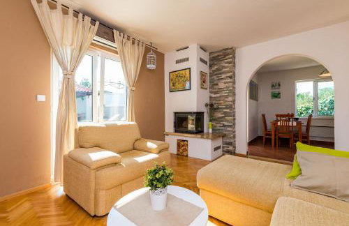 Villa Doli - Lovely holiday home with private pool - Photo 25