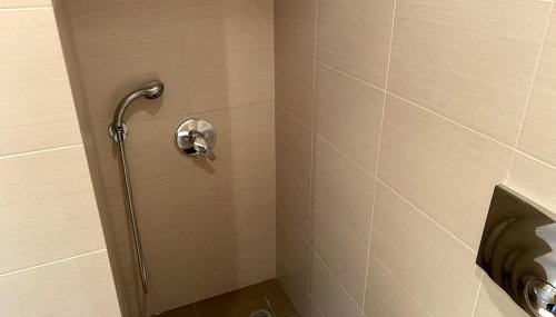 Luxury 4BR with 3 Bathrooms Apartment in Marousi - Foto 3