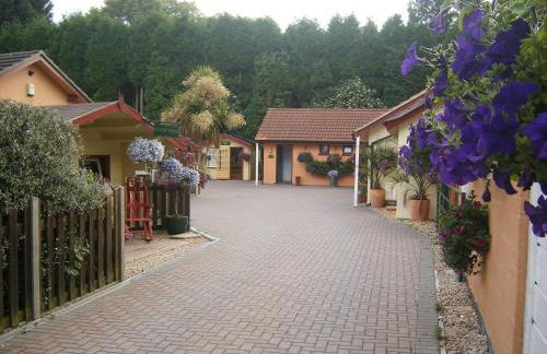 The Annex Apartment is on Cheddar Bridge Apartments - Foto 8