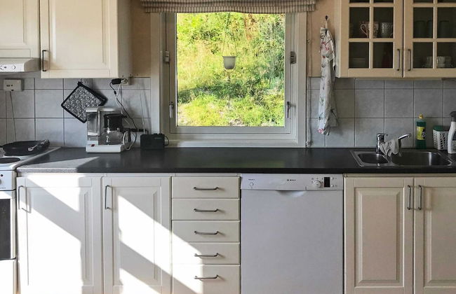 6 Person Holiday Home in Oystese - Photo 17