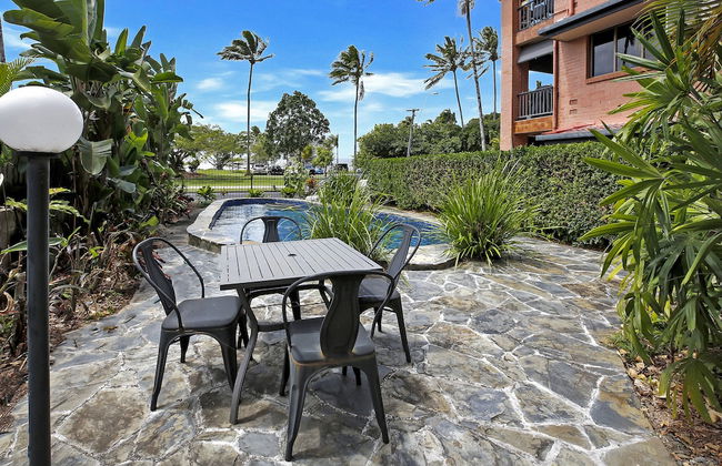 On the Esplanade - Foto 10