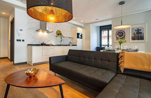 Edificio Fénix by Plaza Mayor Apartamentos - Photo 56