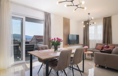 Villa Barbara & Zoran with heated swimming pool - Photo 36