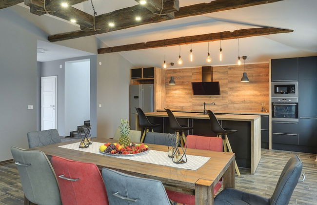 Lovely Holiday Home With Private Pool - Foto 14