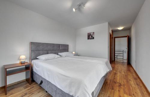 Relax house surrounded by olives and vineyard - Photo 25