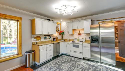 Delta Junction Rental with Shared Pool and Hot Tub! - Foto 3