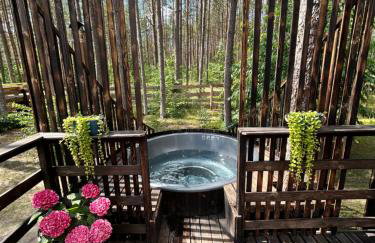 Domek lubiana180 SCANDI wśród drzew JACUZZI SAUNA KOMiNEK i TARAS na dachu jezioro Kaszuby Pieski tylko do 10kg za dodatkową opłatą - Foto 56