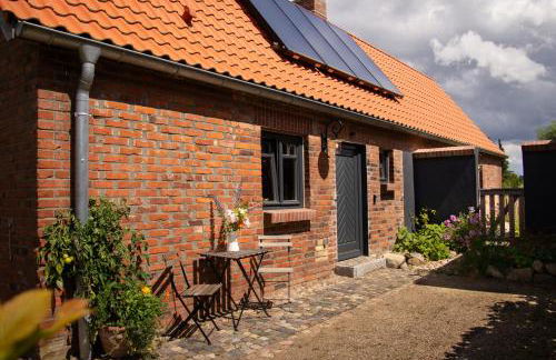 Ruhiger Rückzugsort mit Kamin & Garten, für Paare - Foto 13