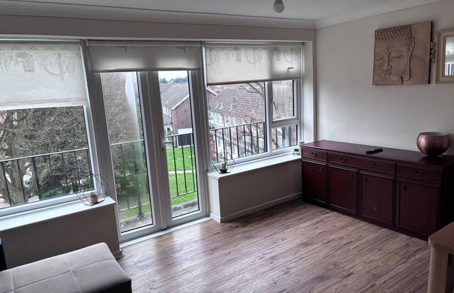 Spacious 2-bed Apartment in Hornchurch - Foto 21