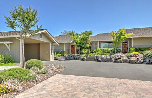 Peaceful Getaway on Silverado Golf Course with Patio - Foto 24