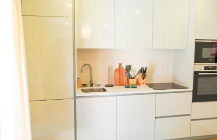 Kalumi Aparthotels - Japandi-Style Apartments with Terrace, Pergola, and Portuguese BBQ - Foto 49