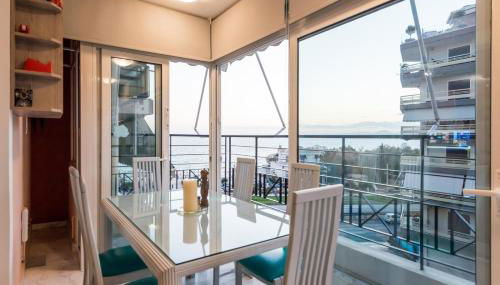 Flisvos Elite Seafront Luxury Apartment - Foto 3