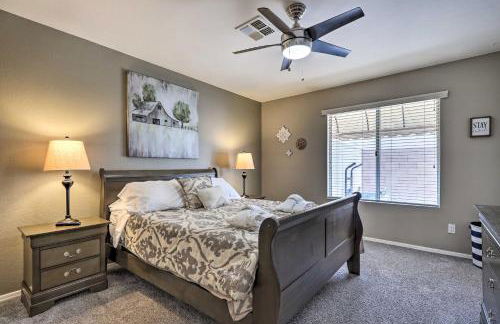 Hot Tub and Fire Pit Phoenix Oasis Near Hiking! - Foto 17