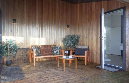 Deer Leap, Strawberryfield Park - Photo 12