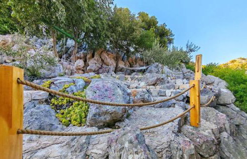 Awesome Home In Vrgorac With Wifi - Foto 19