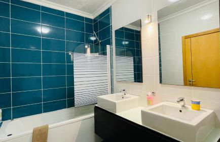 Santa Maria C by Check-in Portugal - Photo 65