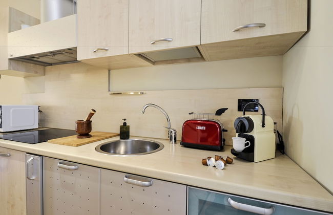 At Home Heart of Milan - Design Duomo Apartment - Photo 12