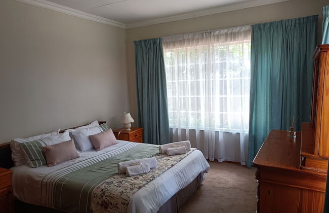 Charming Randburg Accommodation Near the Olivedale Clinic - Foto 7